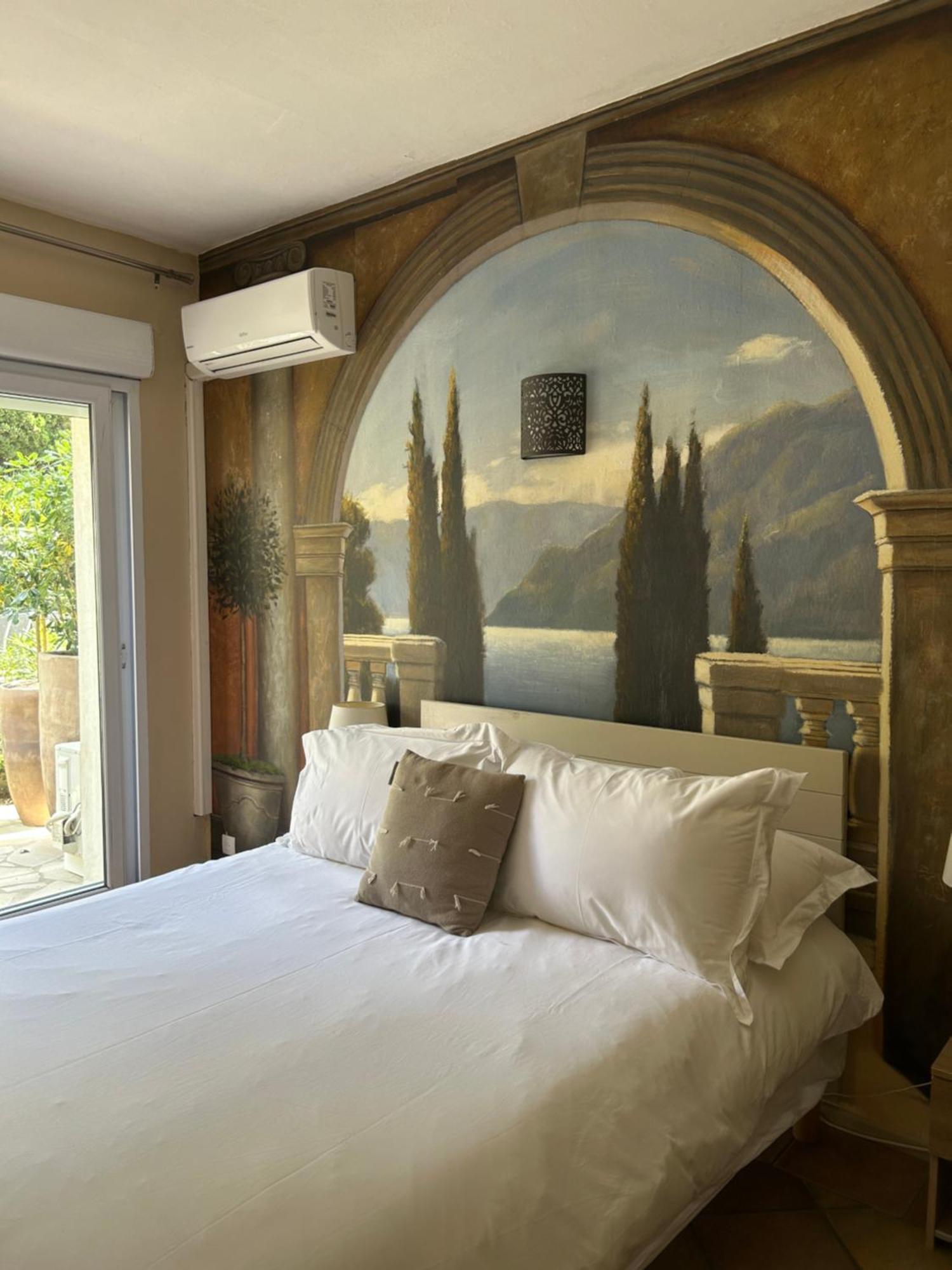 Hotel L'Escale Au Soleil Saint Aygulf Eksteriør bilde